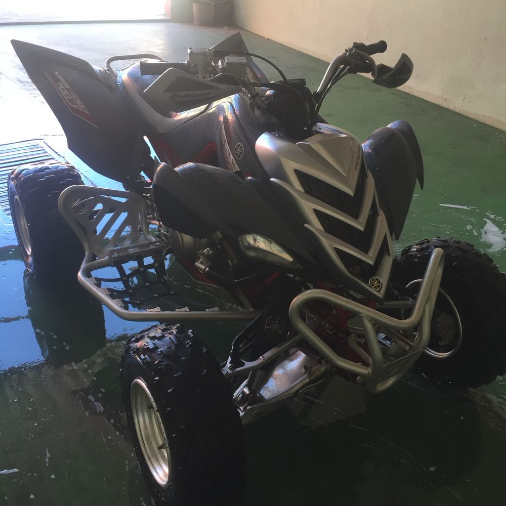 Yamaha raptor 700
