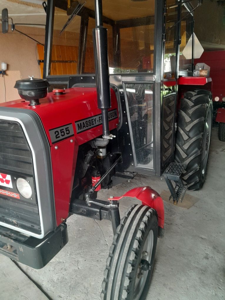 Ciągnik Rolniczy Ursus MF 255