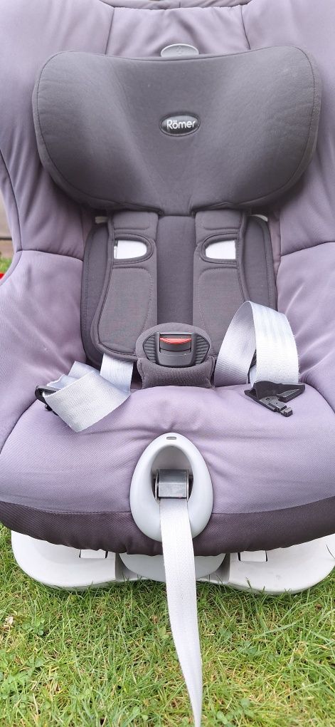 Fotelik Britax- Romer King II LS czysty.  9-18kg