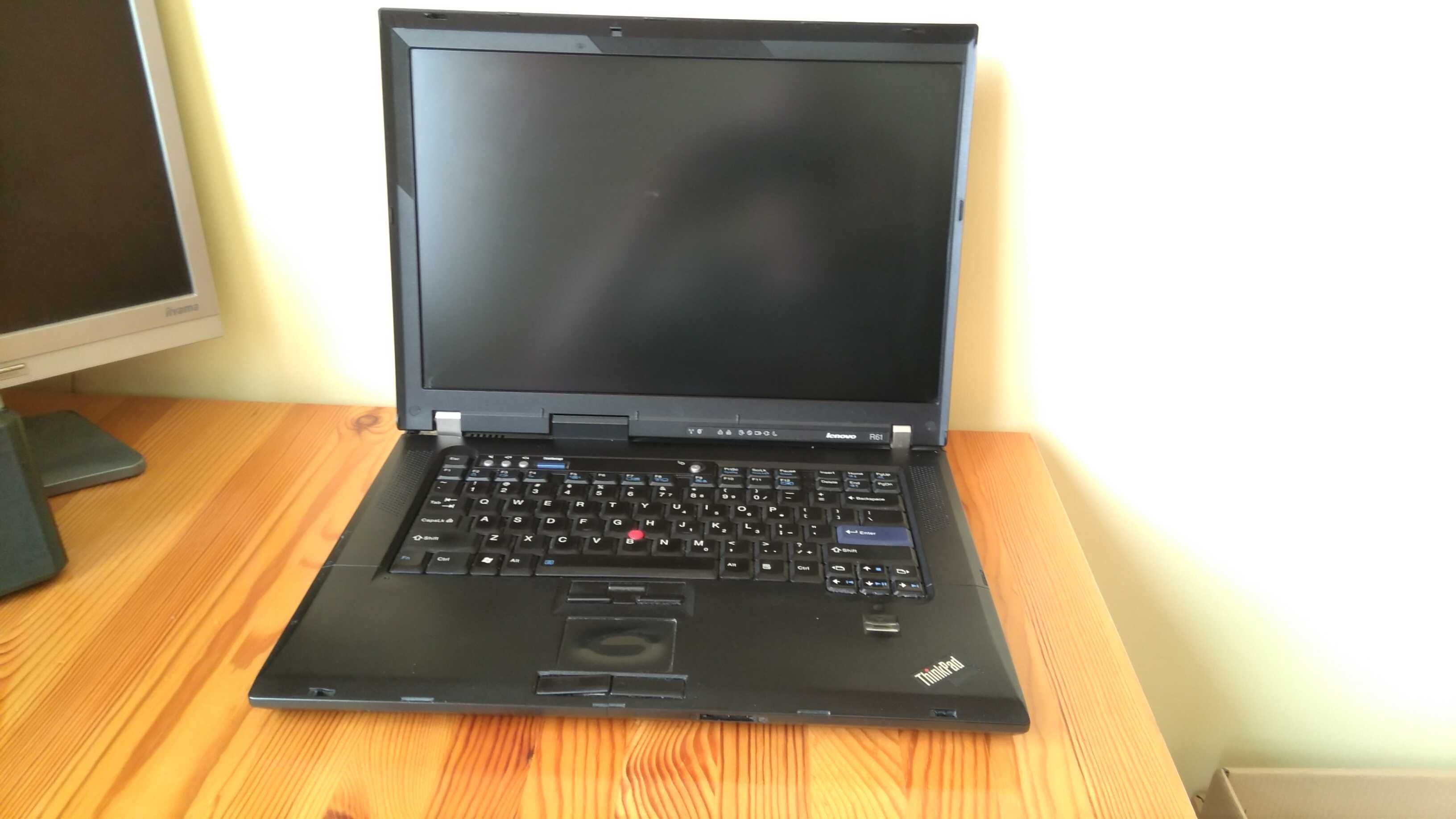 Lenovo ThinkPad R61 Type 8918 - DEG