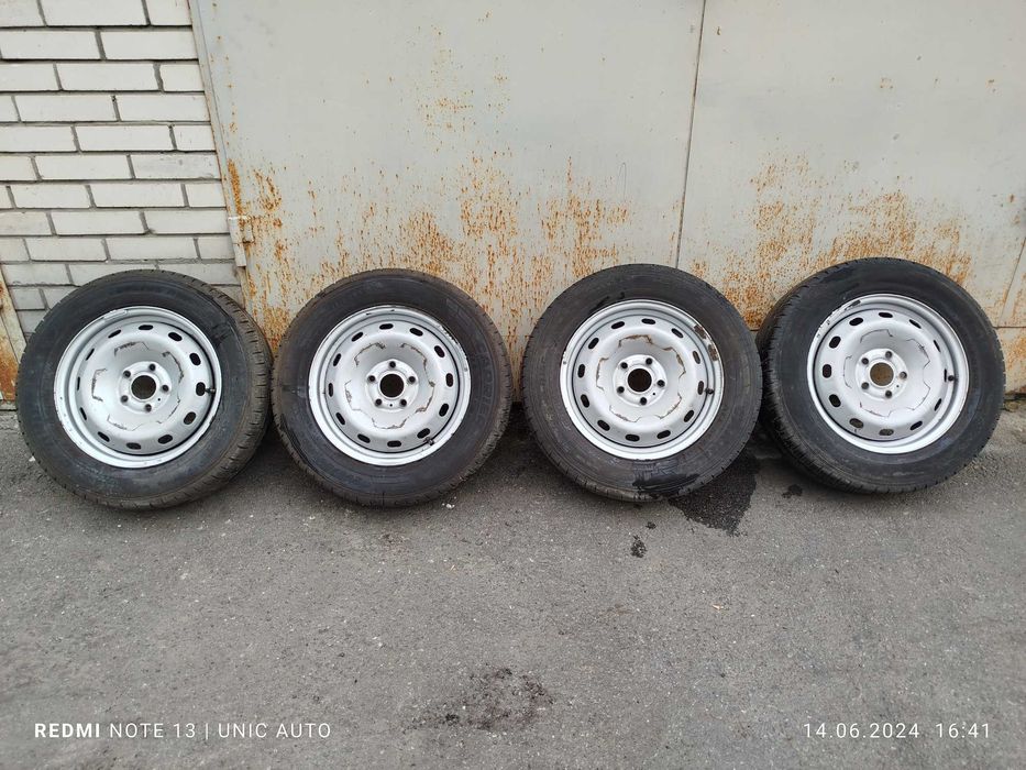 Диски колісні стальні R16 Рено Трафік 3 з гумою б/в 403001852R
