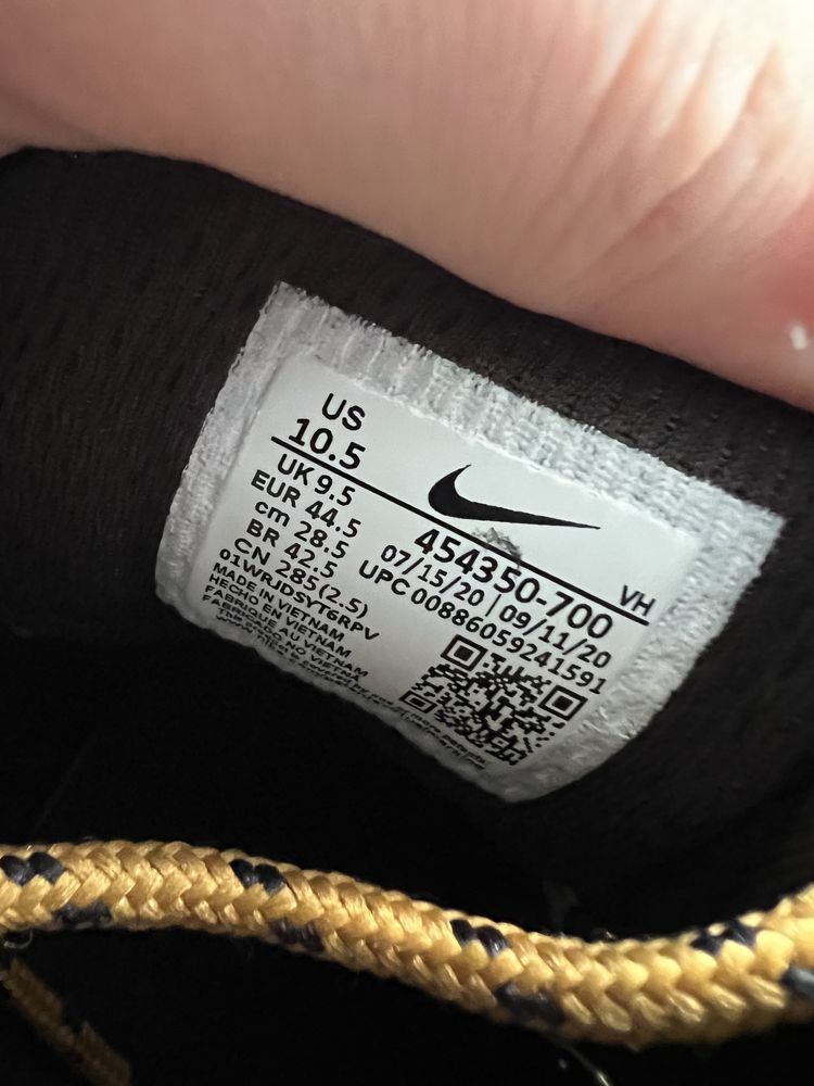 Кросівки чоловічі Nike Manoa 44.5р