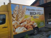 Reklama na samochód,oklejanie busów witryn,projekty,montaż
