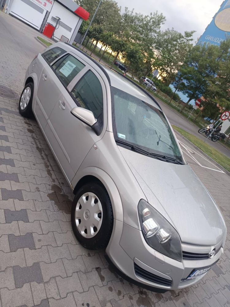 Oprl Astra h 2005 kombi sprawny opłacony z przeglądem