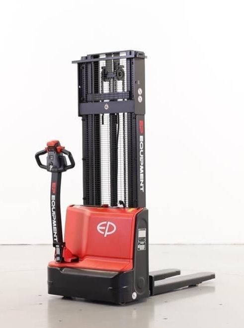 Porta Paletes , Empilhador , Stacker 1500kg , Elev.3Mt , Novo