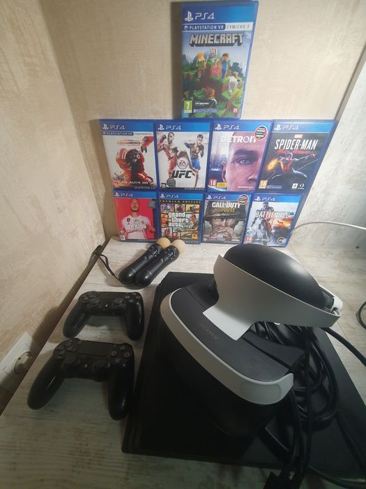 Продаю ігровий комплект: PS4 Pro + VR-окуляри + 9 дисків