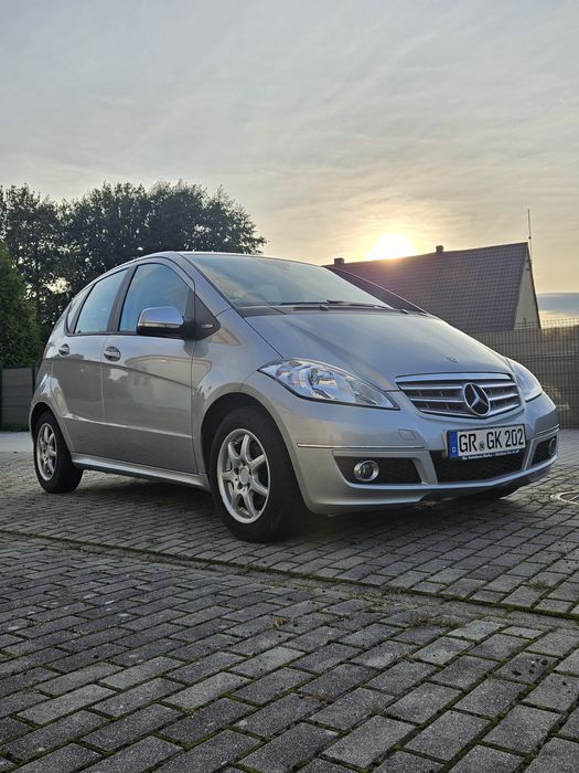 Mercedes Benz A klasa 1.7 benzyna 2011