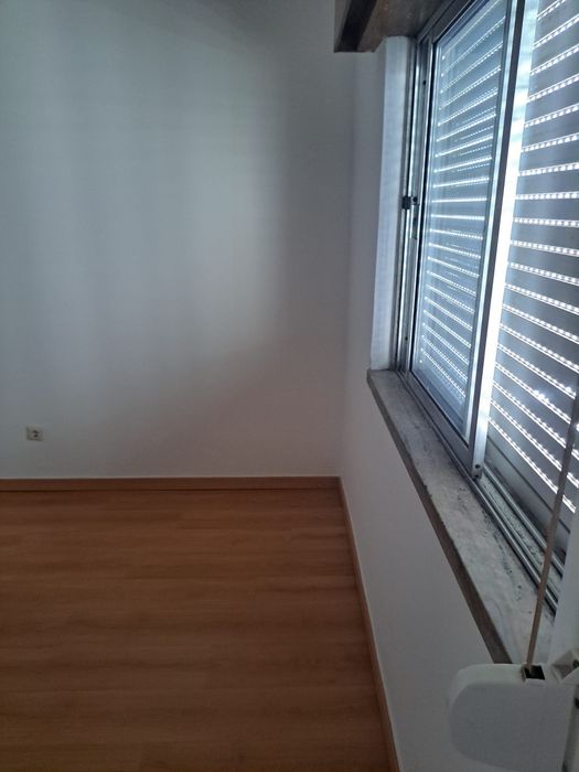 T1 equipado em Monte Abrão