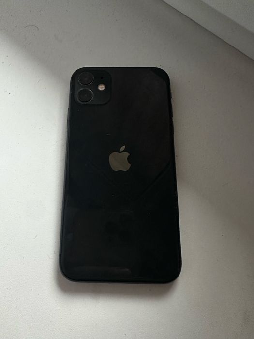 iPhone 11 в ідеальному стані