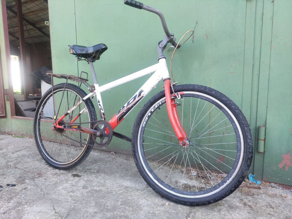 Велосипед с Европы  26 колеса.