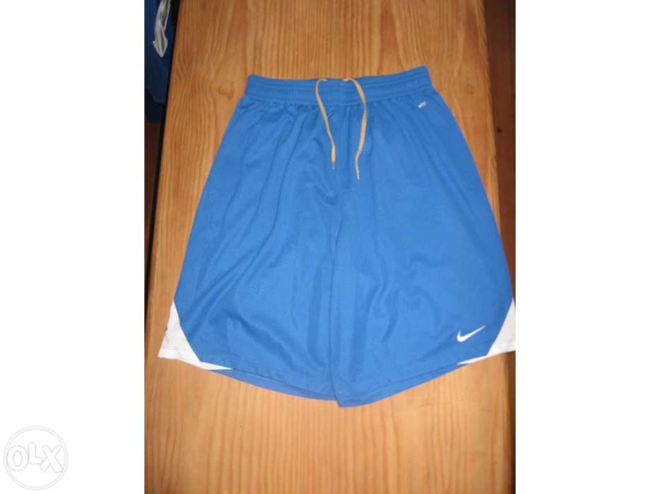 Conjunto Desportivo Nike