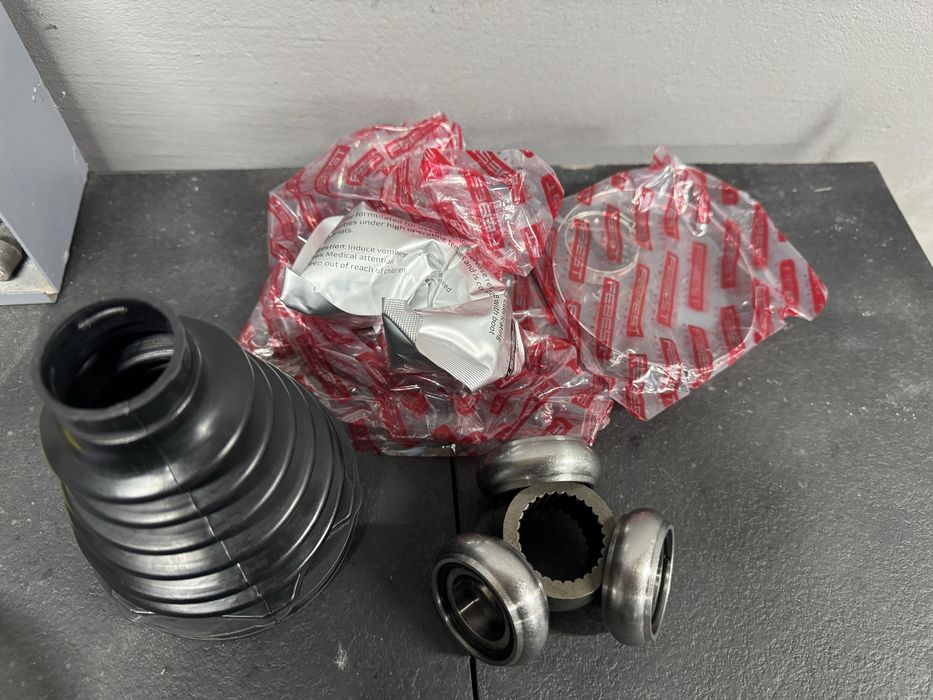 Тришип Трипоїд Tiguan Audi q3 USA 2.0TSI 2017-