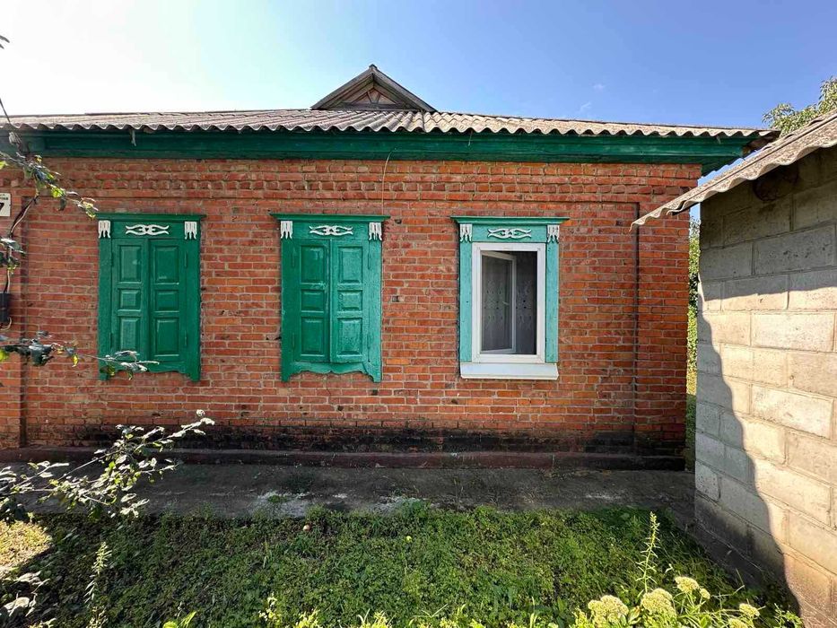 ПРОДАМ БУДИНОК в екологічно чистому районі