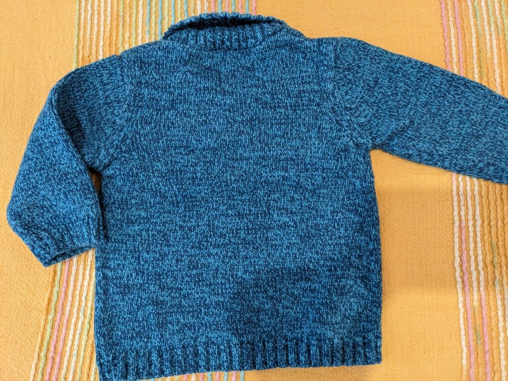 Camisola de lã para bebé menino