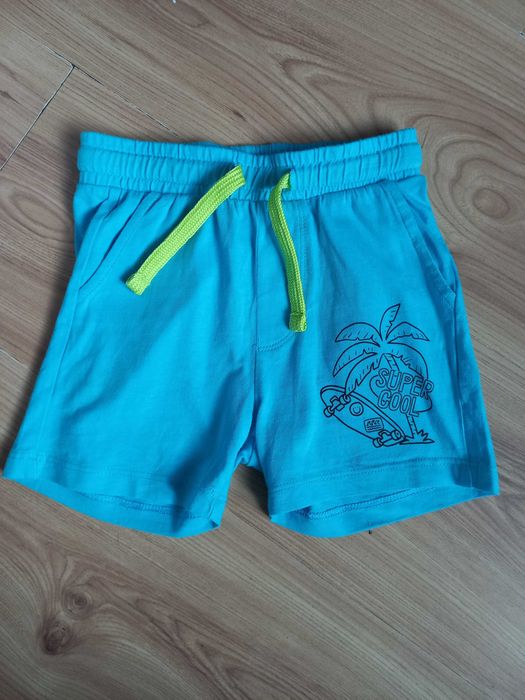 sprzedam spodenki dla chłopca