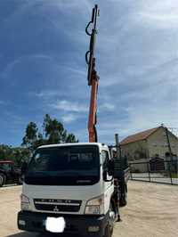 Mitsubishi Canter com grua e bascula