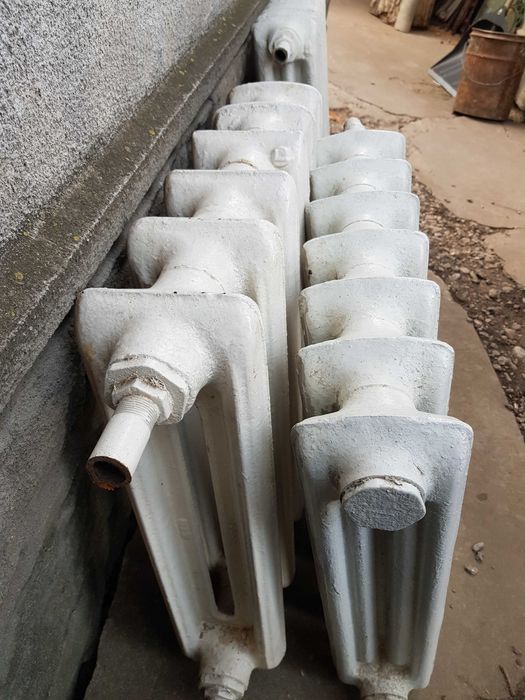 Чугуные радиаторы, для отопление.