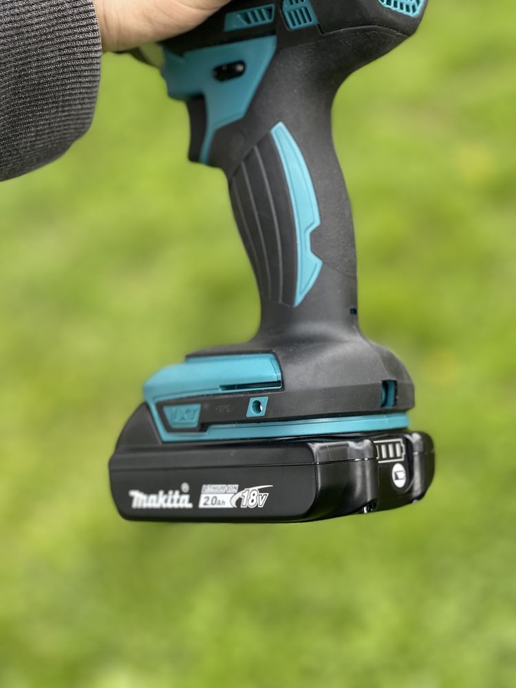 УДАРНИЙ Шуруповерт Makita XDT11 18V. IMPACT Оригінал USA