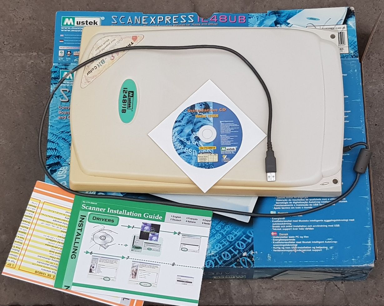 Сканер Mustek ScanExpress 1248 UB