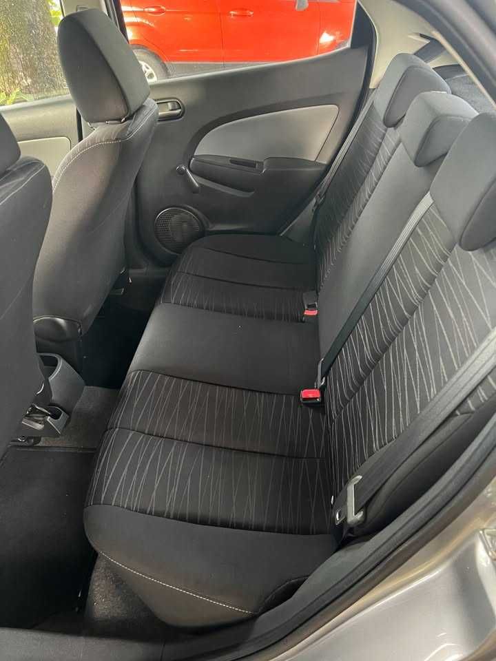2009 Mazda 2 - O seu novo carro favorito