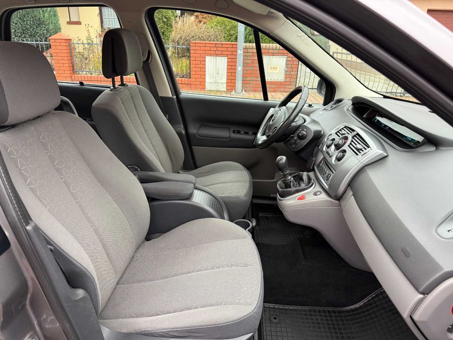 ** Renault Scenic 1.6b * 2009 * LIFT *EL.SZYBY * KLIMA * SUPER STAN **