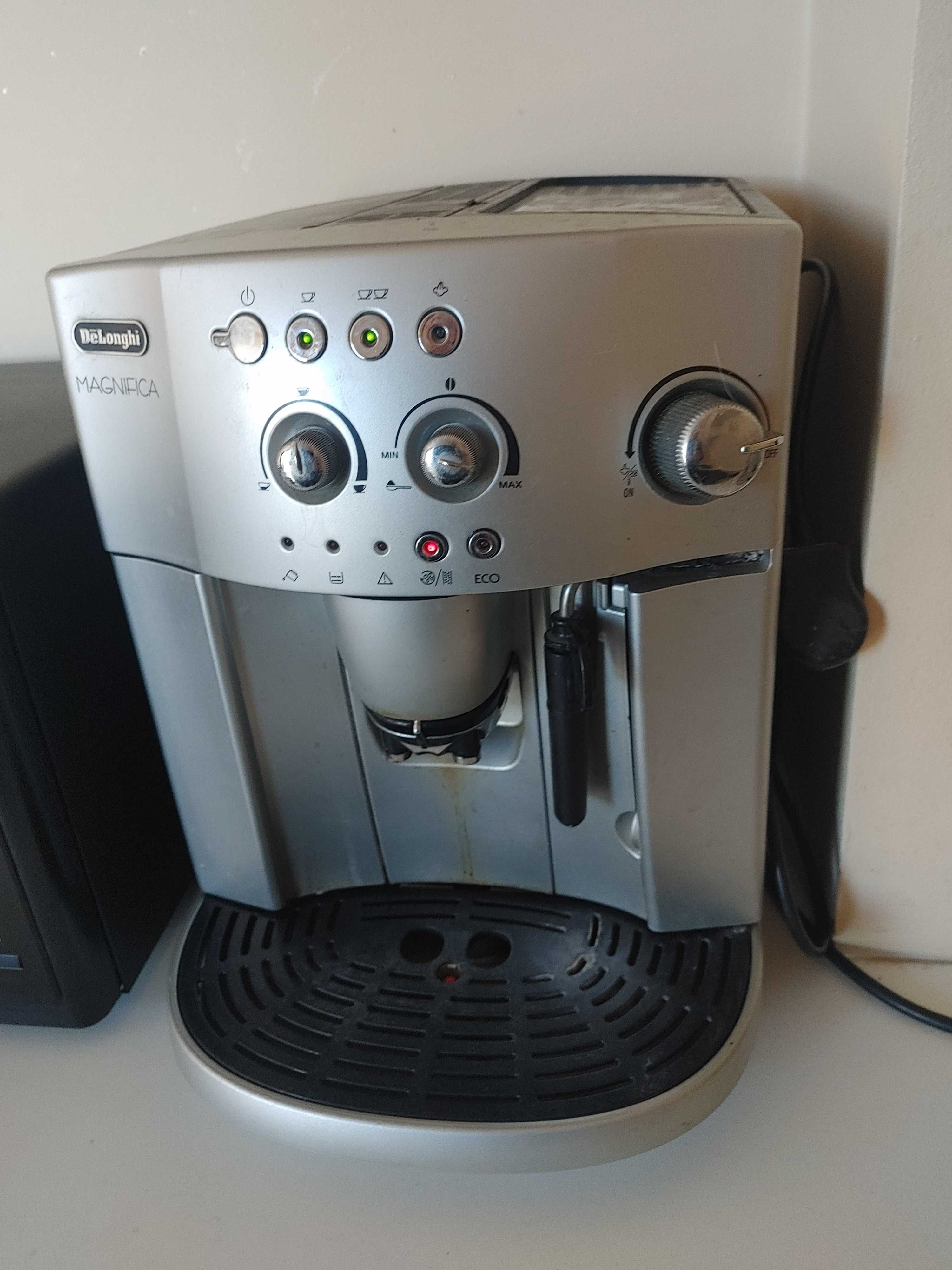 Ekspres do kawy Delonghi pomorskie