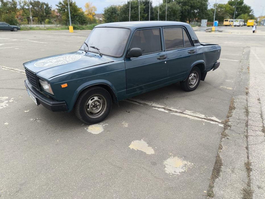 Продам автомобіль ваз 2107