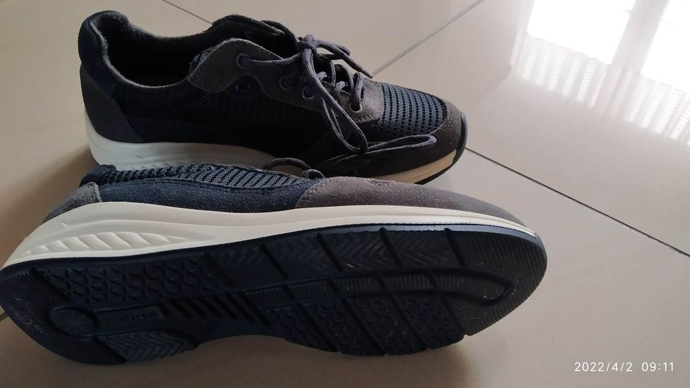 Buty sportowe wzór 904/MON rozm. 36