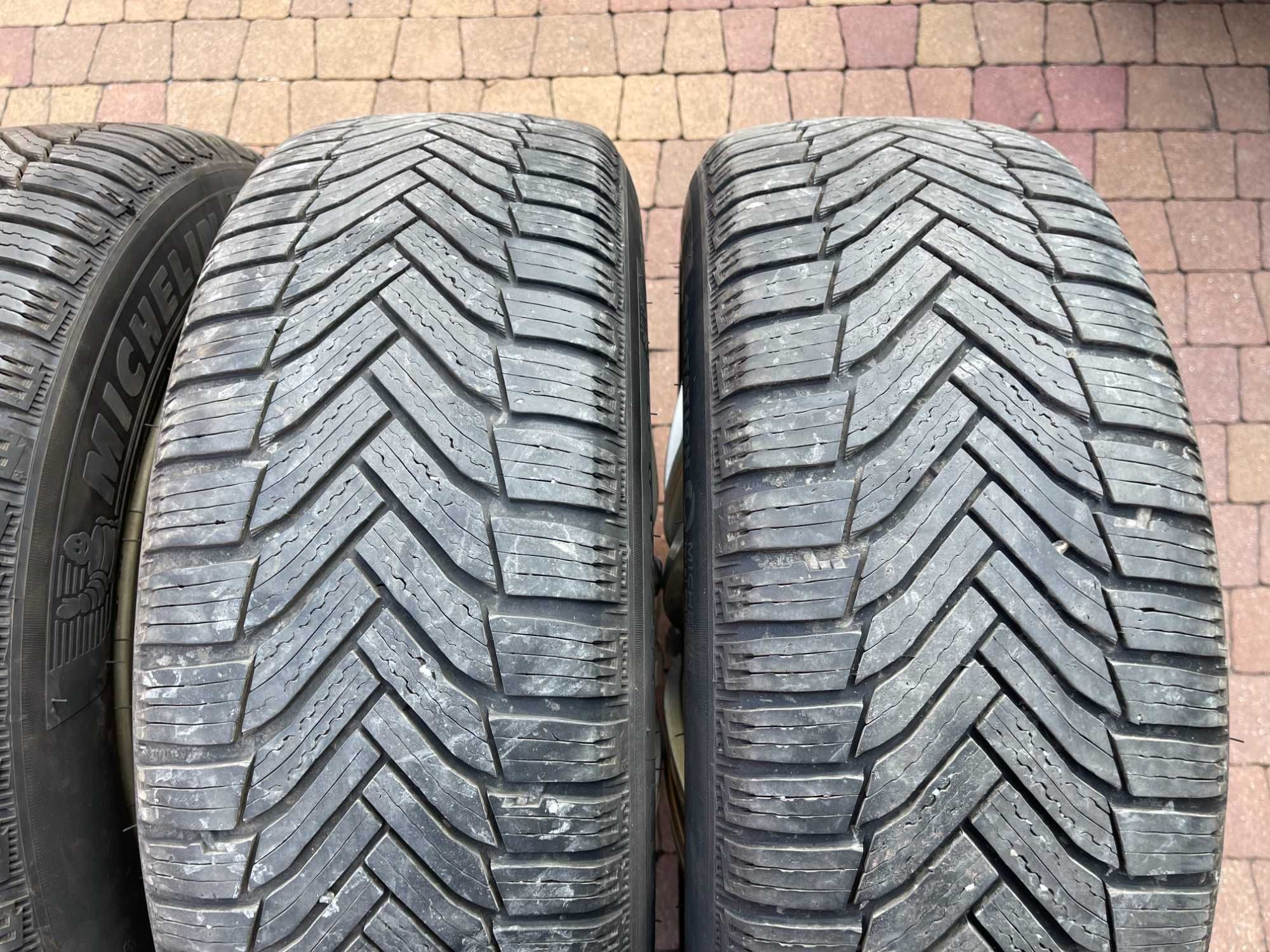 3793. Koła zimowe Nissan Juke Qashqai J10 J11 5x114.3 ET40 215/60/17
