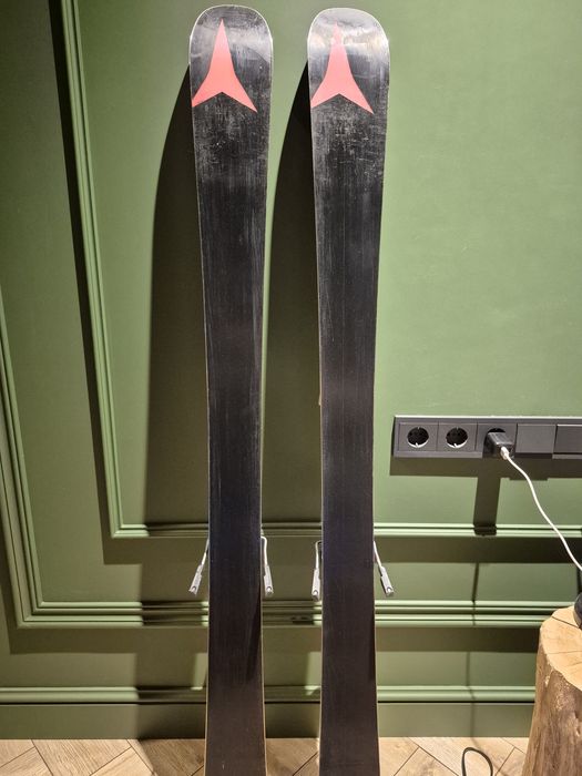 Лижі Atomic 140cm twin tip