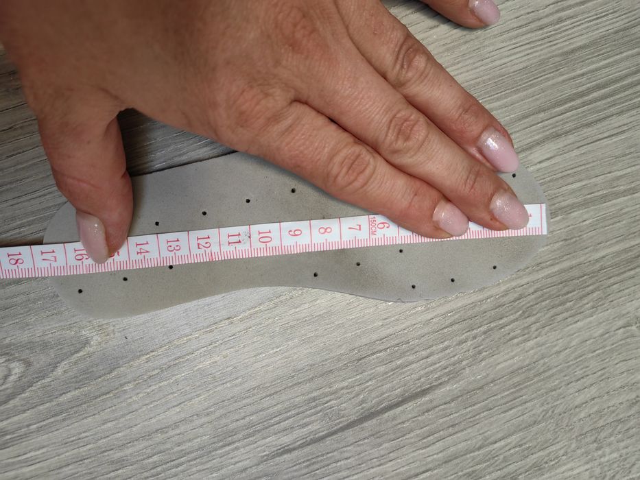 Buty trekingowe 27r półbuty sportowe quechua