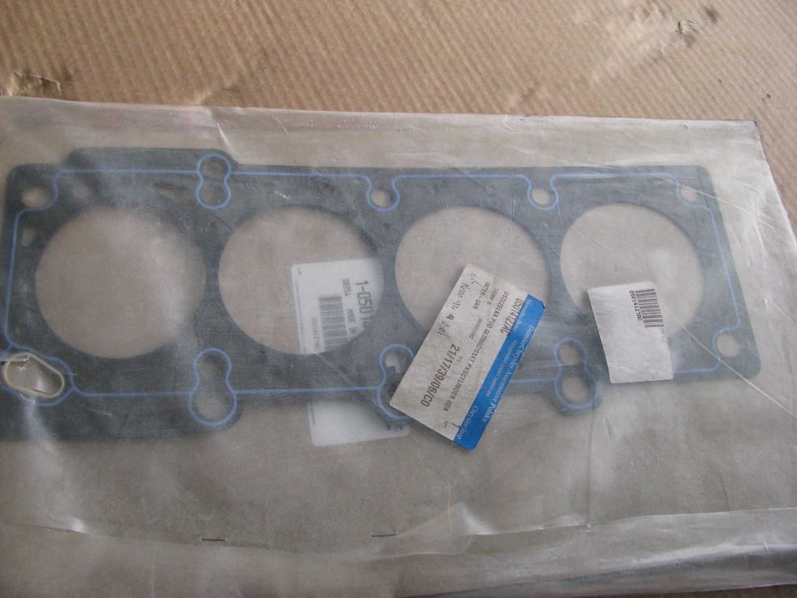 Nowa oryginalna tapicerka drzwi przesuwnych Chrysler Voyager RG/RS