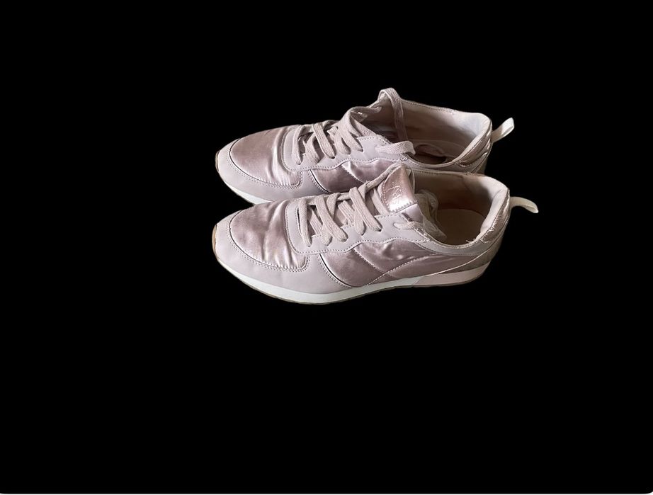 Кросівки жіночі стильні Anna Field 40 р