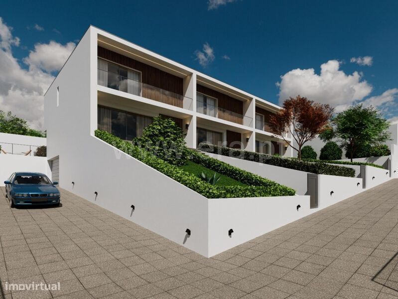 Moradia Geminada T3 / Lousada, Cristelos, Boim e Ordem