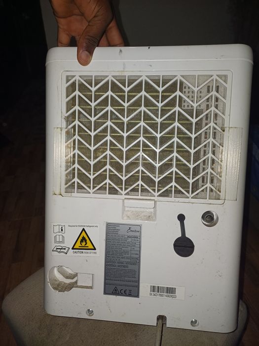 Tira humidades novo