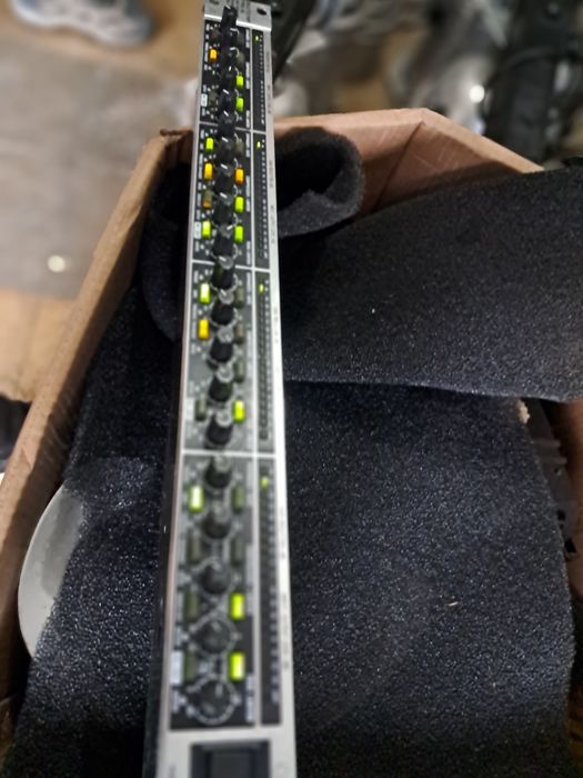 Multicom Pro-XL Behringer