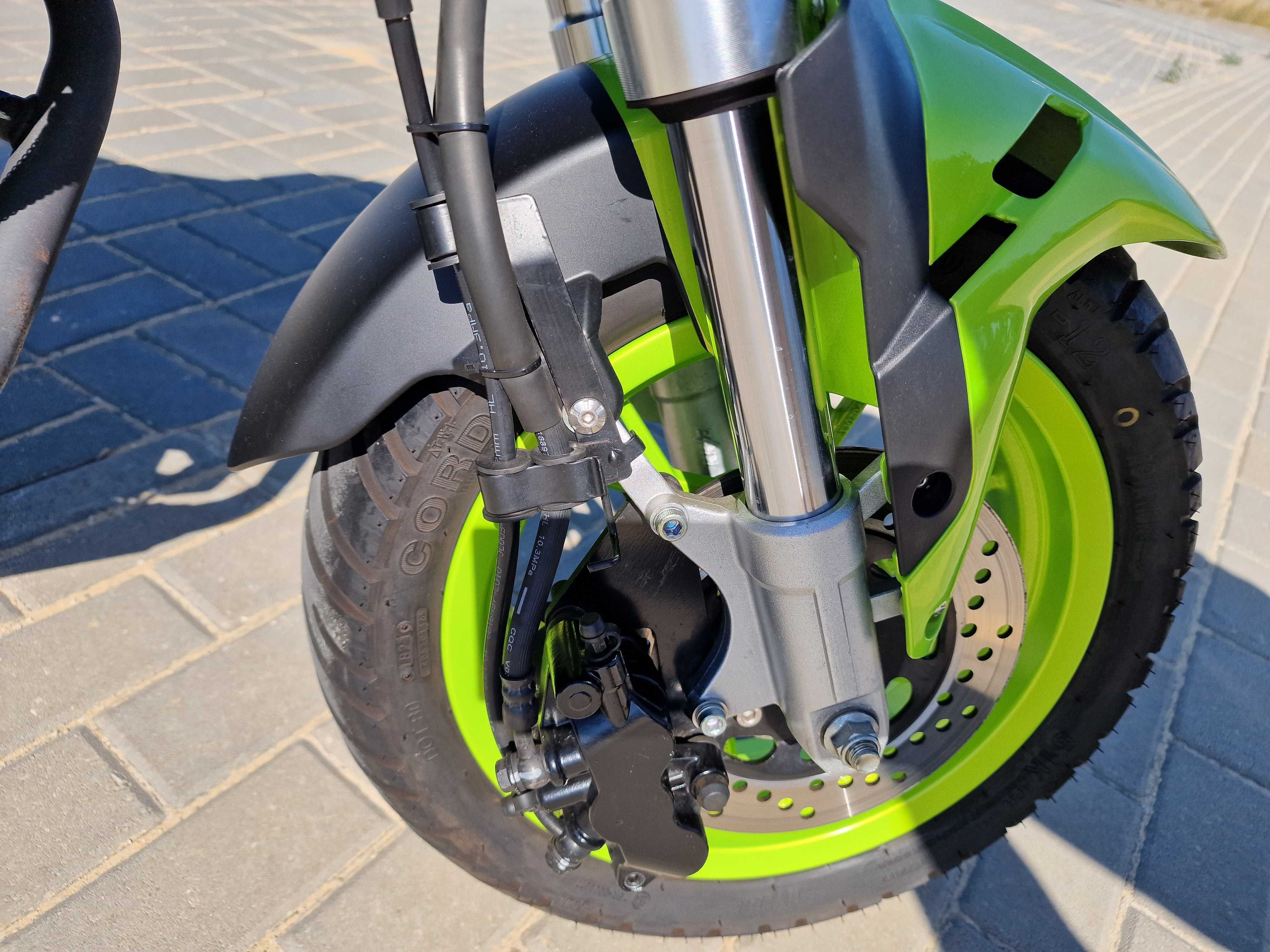Benelli TNT 125 Naked