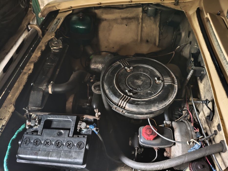 Продам москвичь 2140