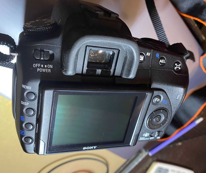 Продам фотокамеру Sony α DSLR-A350+об'єктив DT11–18mm F4.5–5.6 SAL1118