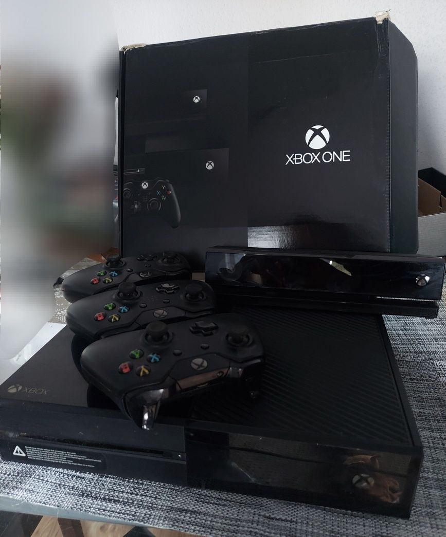 Xbox one + kinect + 3 pady