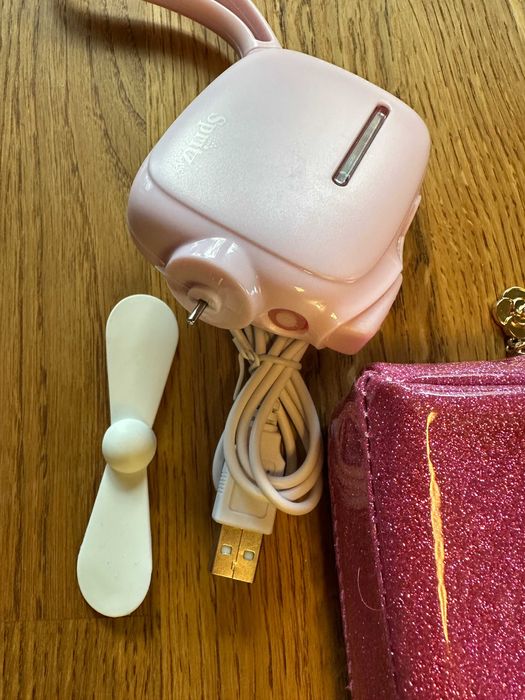 Mini wiatrak wiatraczek przenośny mobilny kieszonkowy ręczny USB