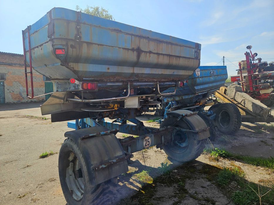 Розкидач міндобрив причіпний Bogballe M3 D