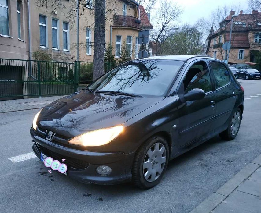 Peugeot 206. 2005. 1.6 HDI.