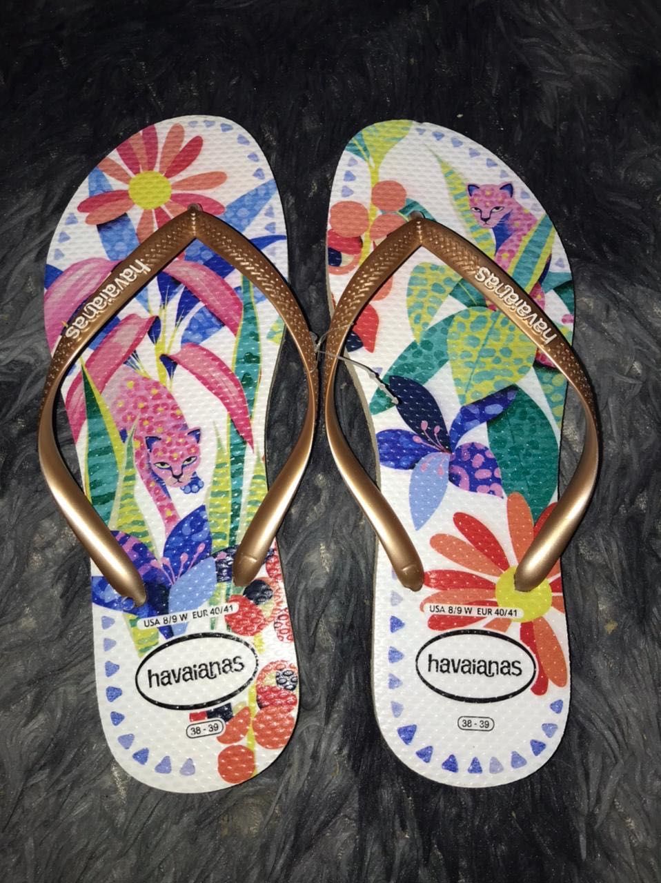 Chinelas havaianas