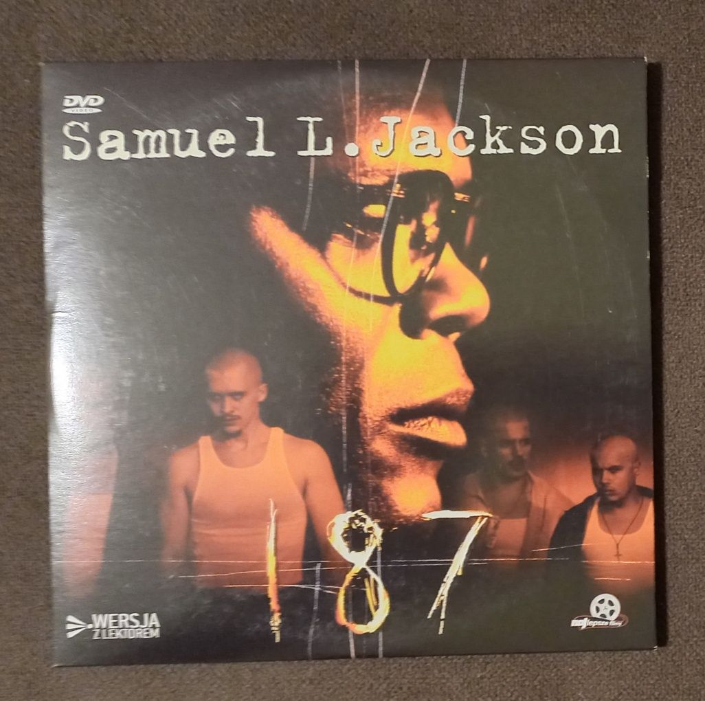 187 (film DVD), wersja z lektorem