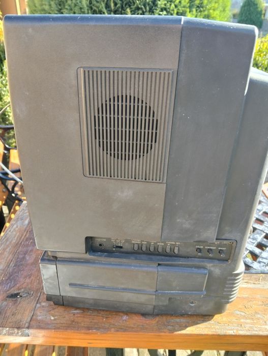 Telewizor antyk funai