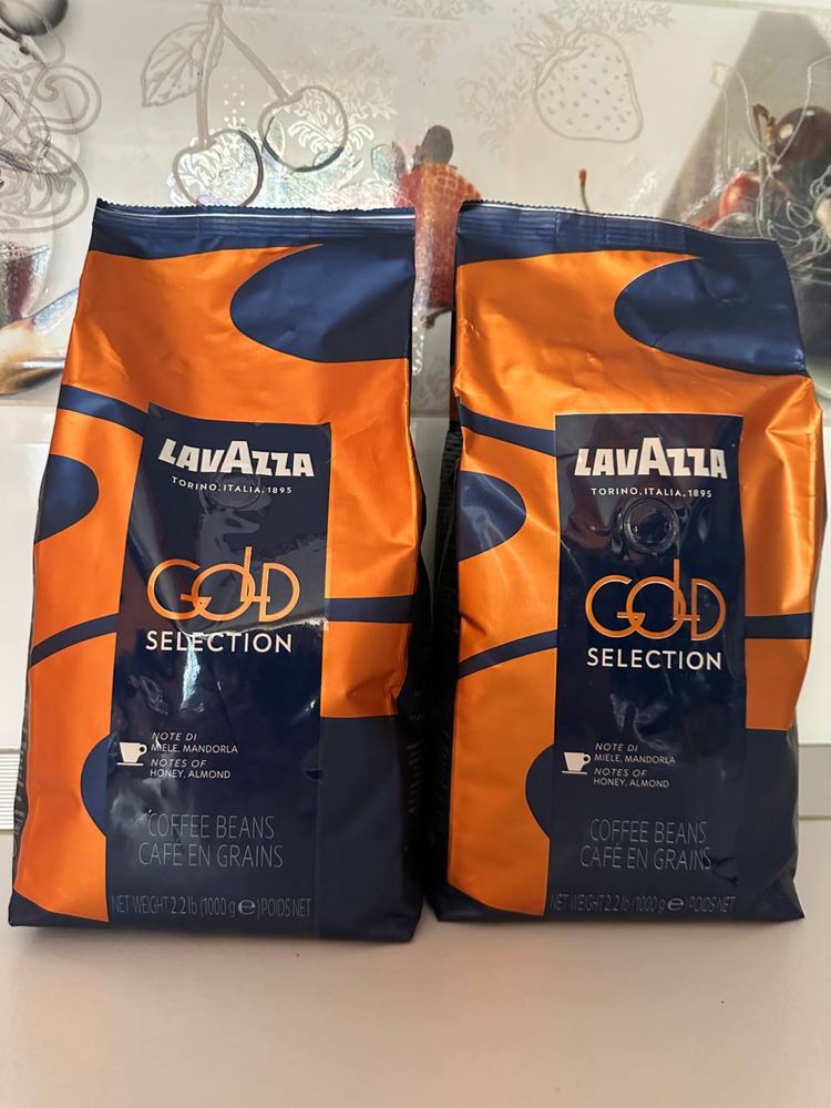 Кофе зерновой Lavazza Gold selection, кава