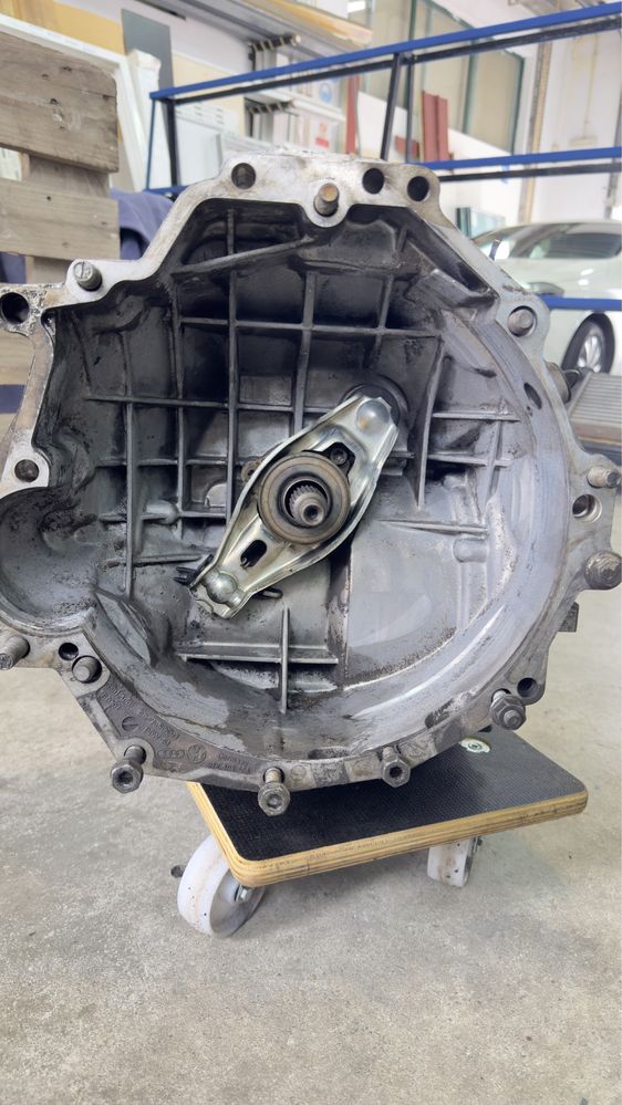 Caixa de velocidades A4 b7 2.0 tdi