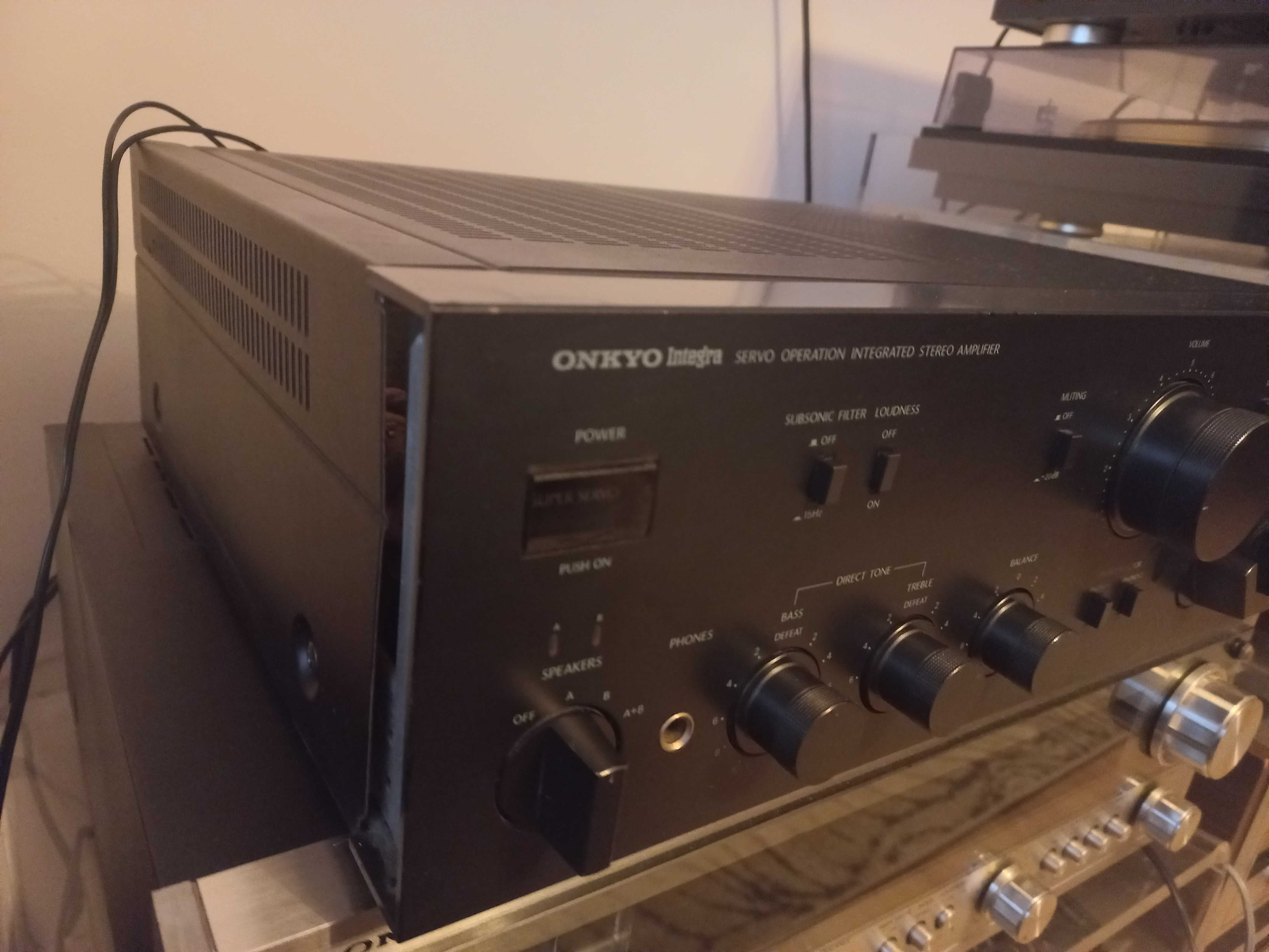 Onkyo Integra A-8017 Super Servo (1983-85)