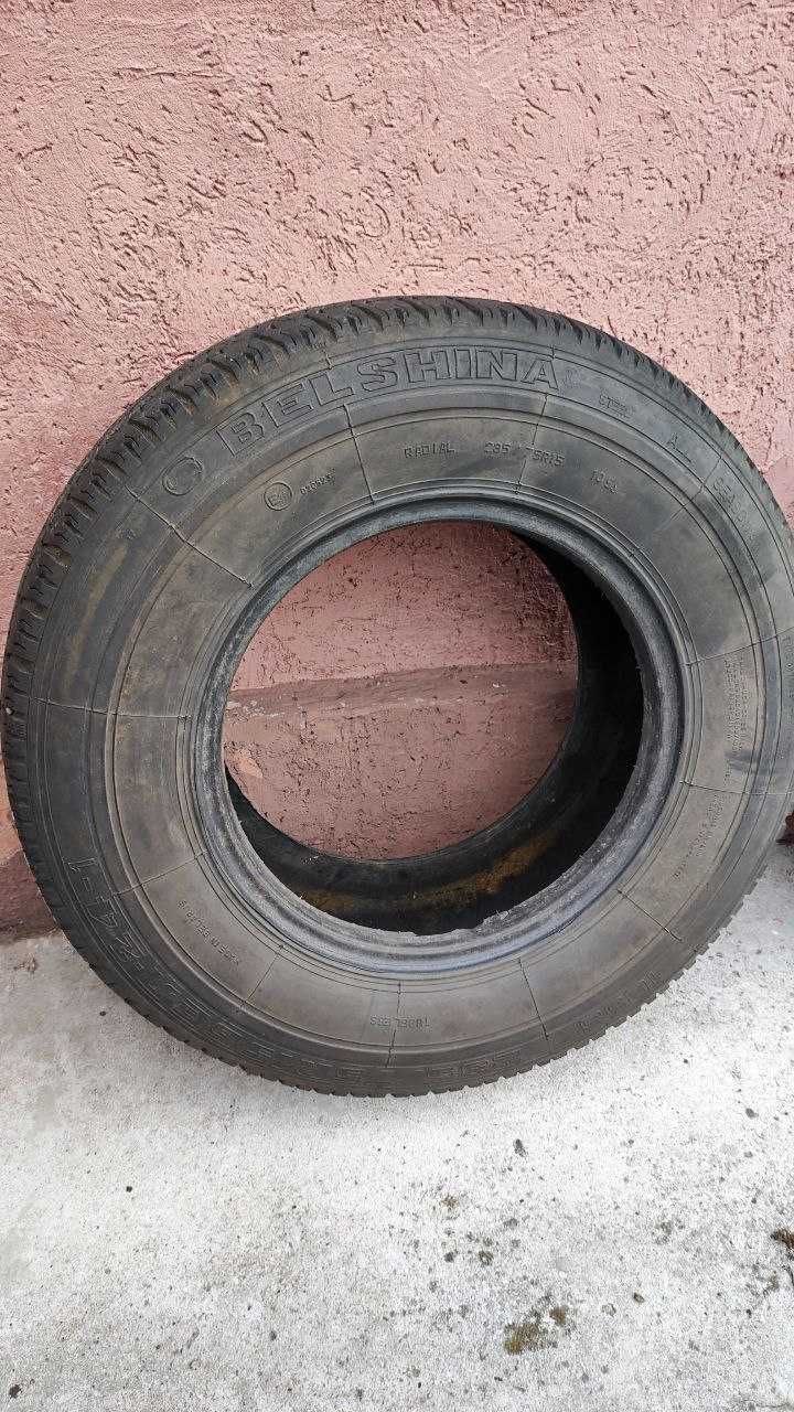 Резина всесезонная  225,235/75 R15  БУ- 4 шт.